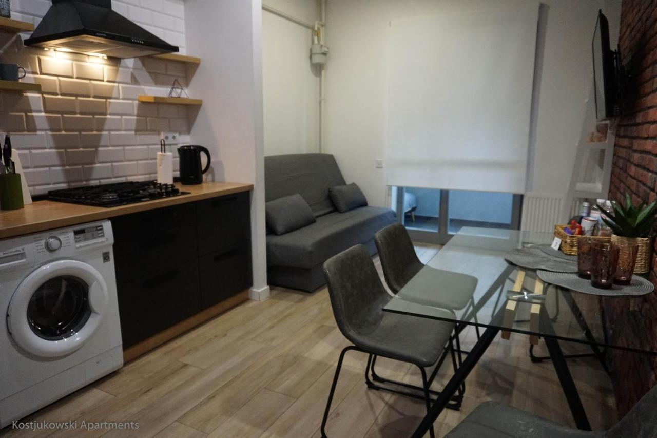 Apart-Hotel Kostjukowski Apartments Nizhynska 17 Lviv Exterior foto